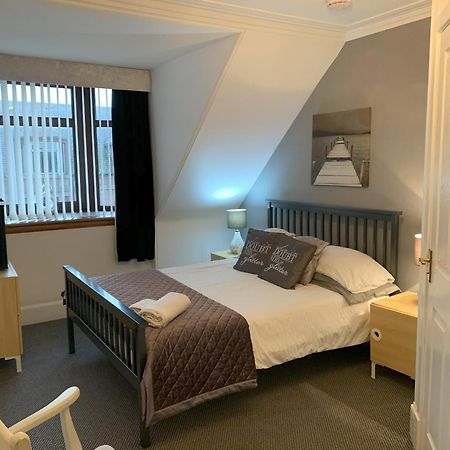 פטרהד Abbey Guest House מראה חיצוני תמונה