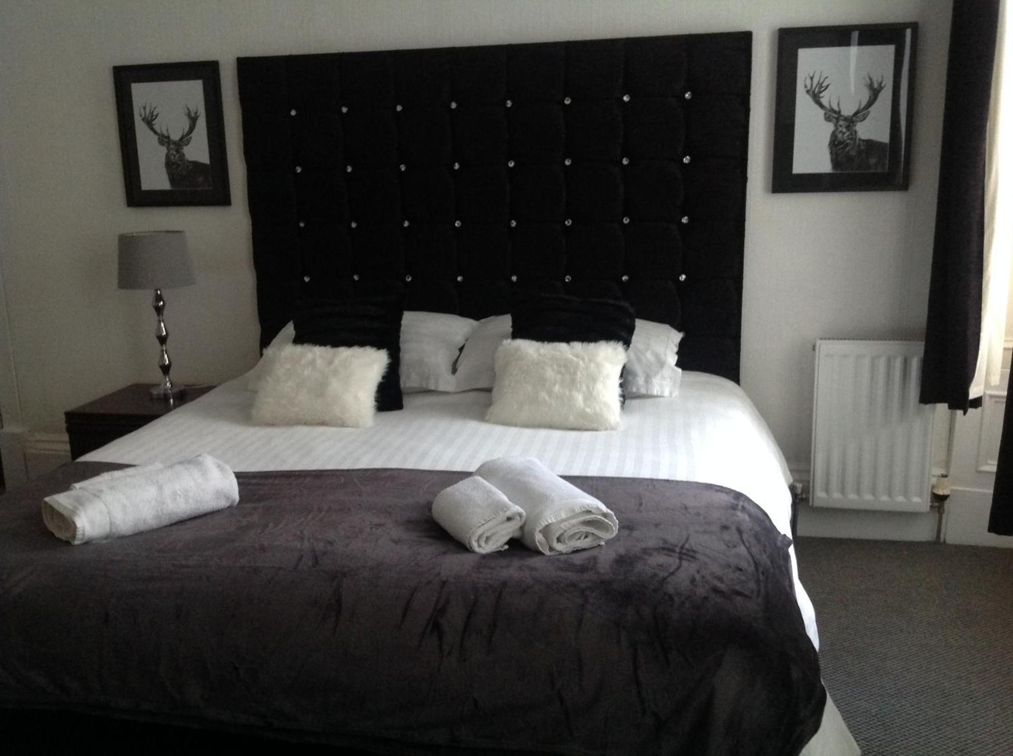 פטרהד Abbey Guest House מראה חיצוני תמונה